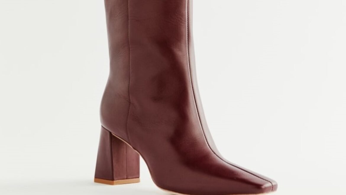 reformation-river-knee-boot-review.jpg