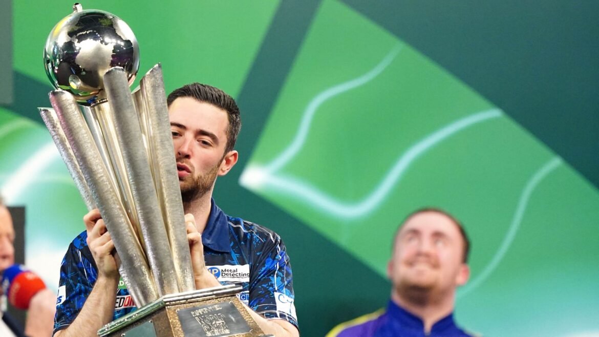 skysports-luke-humphries-world-darts-championship_6411600.jpg