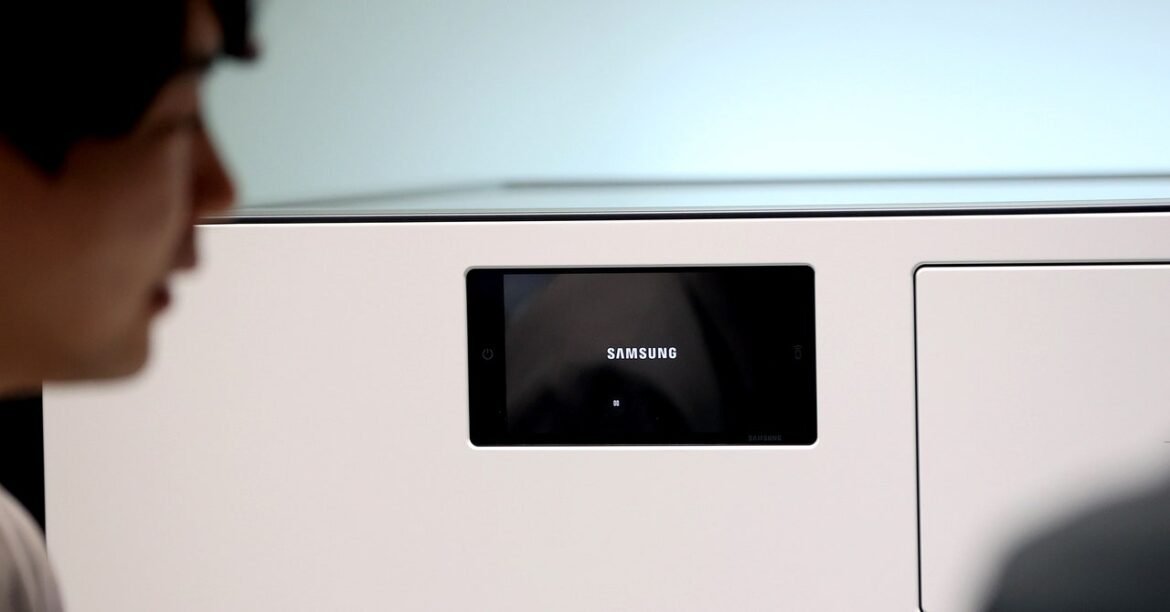 Samsung-Washing-Machine-Copyright-Culture-GettyImages-1636795551.jpg