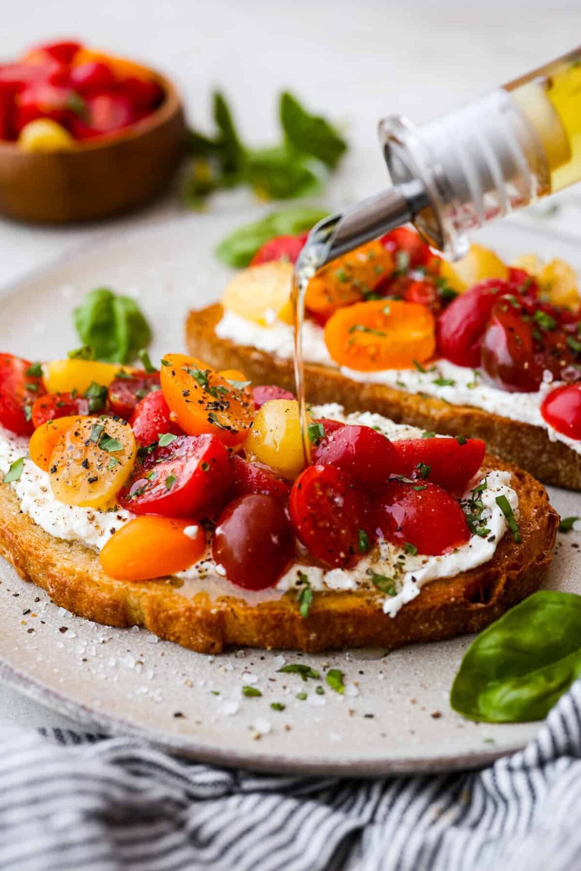 tomato-toast.jpg