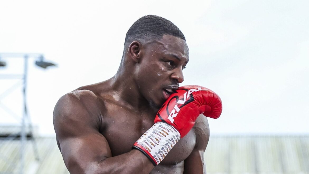skysports-dan-azeez-boxing_6687678.jpg