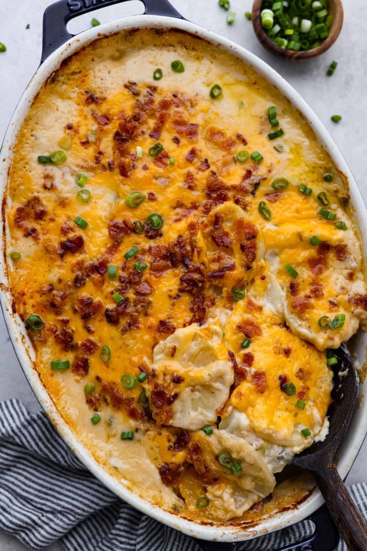 loaded-scalloped-potatoes-.jpg