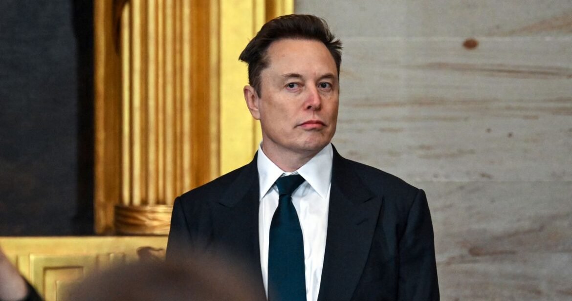 67c29001dcd822e2866a4caae91baa710a-elon-musk-.1x.rsocial.w1200.jpg