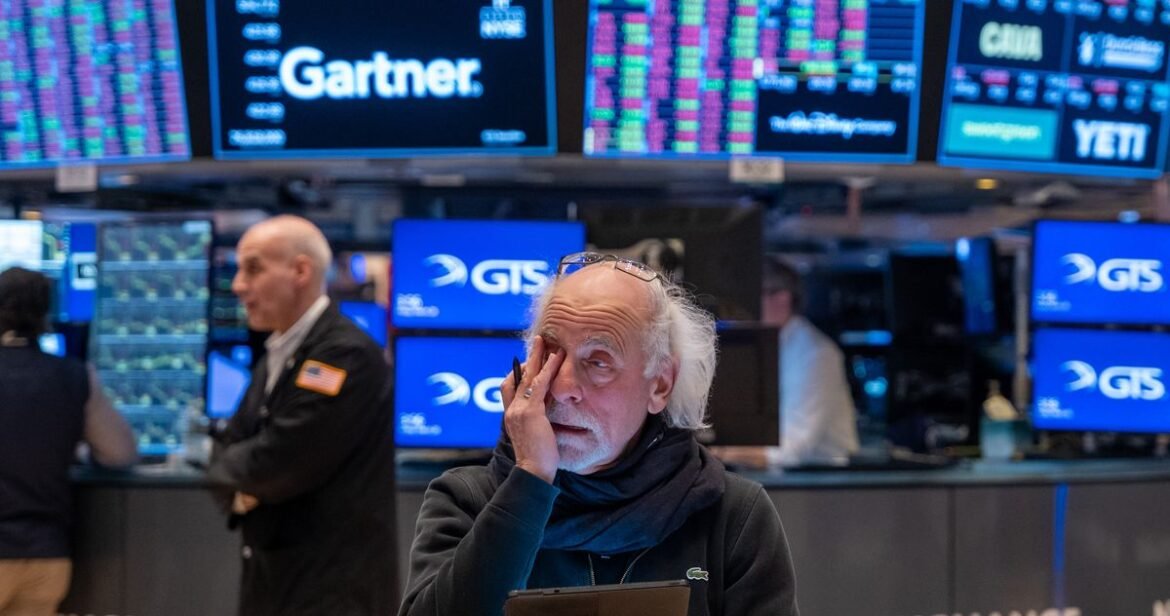 63fe2beb2490fc1898e35cf8bf511f7961-tariffs-nyse.1x.rsocial.w1200.jpg