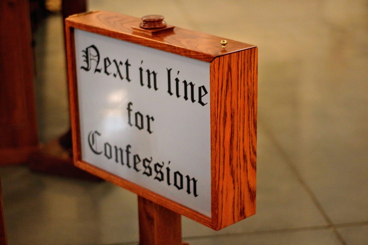 webRNS-Confession-Evangelicals1-021021.jpg